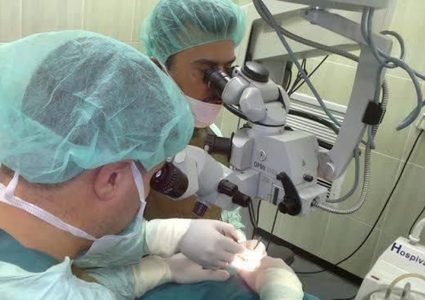 صحة غزة: نجاح أول عملية زراعة صمام لخفض ضغط العين
