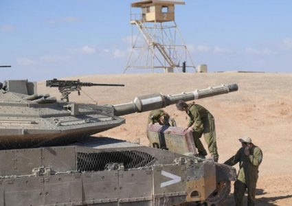 الاحتلال يقرر تجنيد نساء في سلاح المدرعات