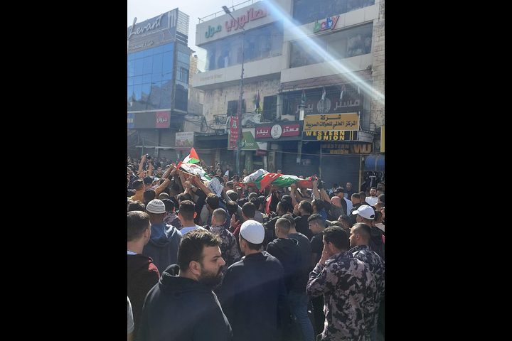 جماهير نابلس تشيع جثماني الشهيدين أبو رشيد وزبارة