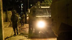 قوات الاحتلال تقتحم مخيم شعفاط واندلاع مواجهات مع الاحتلال