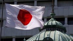 اليابان تخصص 240 مليار دولار لتحفيز اقتصادها