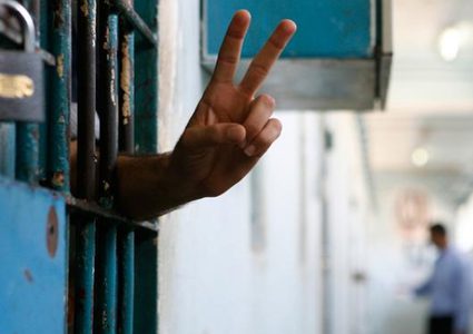 الأسير علي القيسي من جنين يدخل عامه الـ20 في سجون الاحتلال