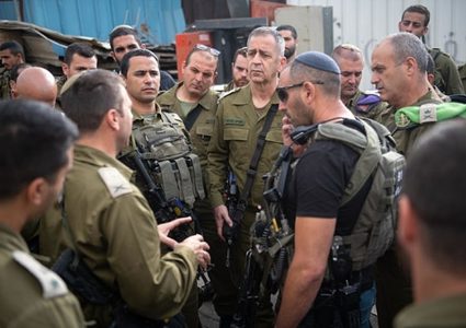 نتائج التحقيق الأوليّة لعملية الخليل وكوخافي يُجري تقييمًا للوضع