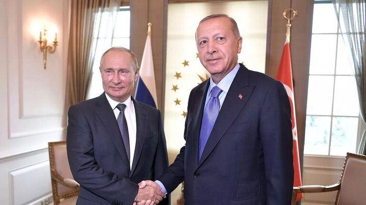 بوتين يبلغ أردوغان أن عودة روسيا إلى صفقة الحبوب ممكنة