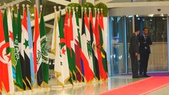 انطلاق أعمال القمة العربية الـ31 في الجزائر بمشاركة فلسطين