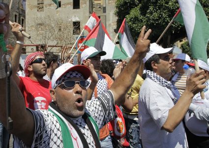 فصائل المنظمة: آن الأوان لتصحيح خطيئة إعلان بلفور التي ارتكبتها بريطانيا