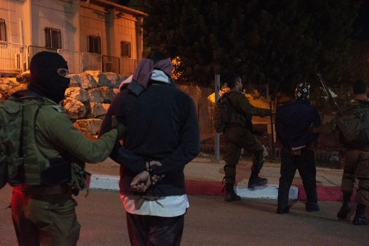 الاحتلال يعتقل 4 مواطنين من دير نظام من بينهم أمين سر "فتح"