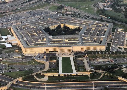 البنتاغون يهدد الصين بـ "قوة" الجيش الأمريكي