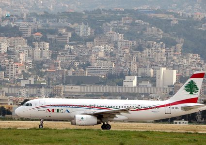 إصابة طائرة برصاصة طائشة أثناء هبوطها في بيروت