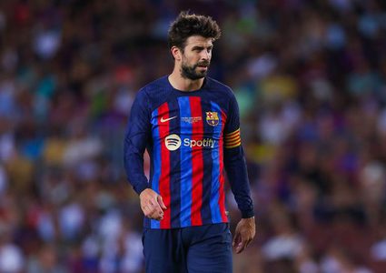 بيكيه يكشف سبب اعتزاله المفاجئ