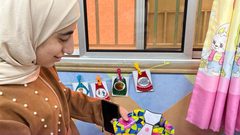 كلية العلوم التربوية وإعداد المعلمين تنظم زيارة لروضة أطفال طلائع الأمل