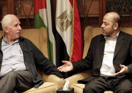 لقاء بين حركتي "فتح" و"حماس" في بيروت