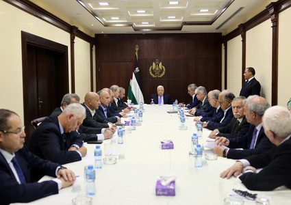 الرئيس يترأس اجتماعا للجنة التنفيذية لمنظمة التحرير