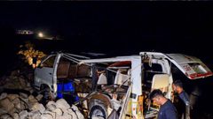 20 قتيلا على الأقل بينهم 11 طفلاً في حادث طرق في باكستان