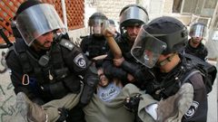 الاحتلال يعقد جلسة محكمة غدا للأسير حسين زيدات