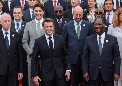 فرنسا تمنح تونس قرضا بقيمة 200 مليون يورو