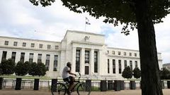 الاحتياطي الفيدرالي قد يحتاج لرفع أسعار الفائدة إلى 9%