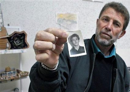 الأسير نائل البرغوثي يدخل عامه الـ 43 بسجون الاحتلال