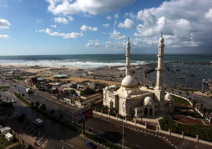 حالة الطقس: أجواء صافية ودرجات الحرارة أعلى من معدلها العام بقليل