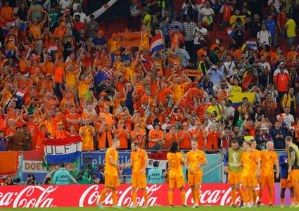 هولندا تفوز على السنغال بهدفين مقابل هدف