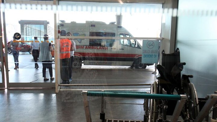 صحيفة: وفاة شخصين بعد الهزات الأرضية في تركيا