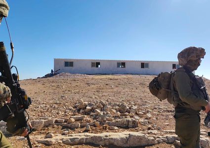 الاحتلال يهدم مدرسة إصفي جنوب الخليل