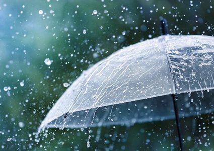 حالة الطقس: تتأثر البلاد بمقدمة منخفض جوي ويطرأ انخفاض ملموس على درجات الحرارة