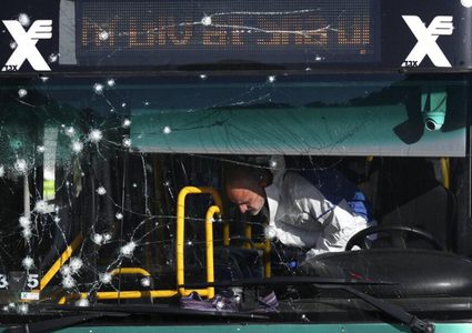 استطلاع إسرائيلي يتنبأ بفشل نتنياهو في إيجاد حل لمواجهة العمليات