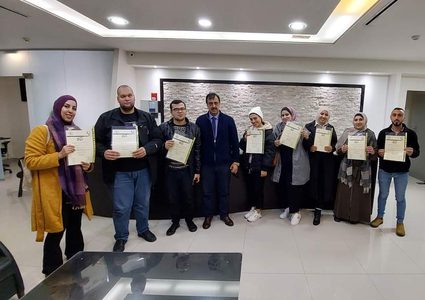 معهد تعليم اللغة العربية للناطقين بغيرها يعقد دورة تدريبية لتأهيل المدرسين