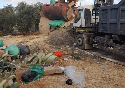 ضبط نفايات طبية خطيرة مهربة من المستوطنات غرب سلفيت