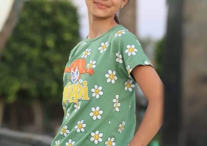 مصرع طفلة اختناقا وسط قطاع غزة