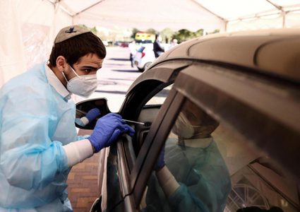 ١٠ الاف اصابة جديدة بفيروس كورونا باسرائيل