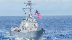 الجيش الصيني يبعد سفينة صواريخ أمريكية قرب جزر سبراتلي