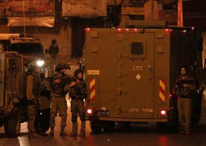 مواجهات مع قوات الاحتلال في سلواد وإغلاق مدخل دير أبو مشعل