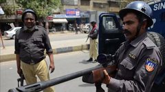 3 قتلى و23 جريحا في عملية انتحارية غرب باكستان