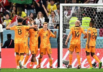 هولندا تتجاوز أميركا بسهولة وتحجز مقعدا في ربع نهائي المونديال