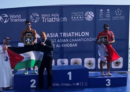 أبو شباب ينتزع الفضية في سباق النخبة لمنافسات غرب آسيا للترايثلون
