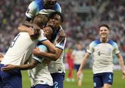 فرنسا تفوز على بولندا دون عناء