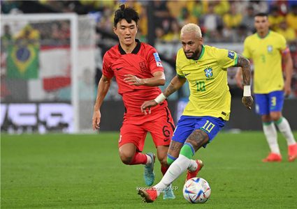 سحرة البرازيل يكتفون برباعية في الشباك الكورية