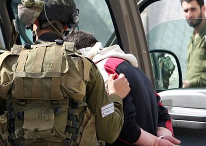 قوات الاحتلال تعتقل طالبا جامعيا من بيت أمر