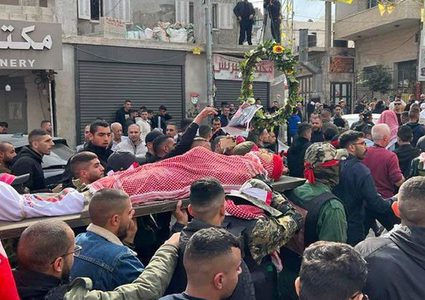 تشييع جثمان الشهيد عمر مناع في بيت لحم