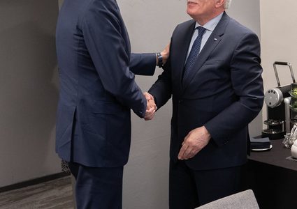 وزير الخارجية الهولندي: موقفنا واضح بشأن عدم شرعية المستوطنات