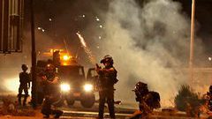 قوات الاحتلال تعتقل شابين من بلدة الطور شرق القدس