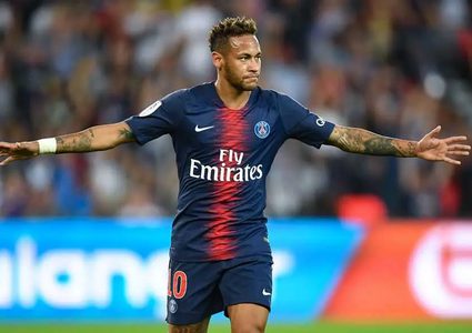 نيمار يعادل رقم بيليه التاريخي