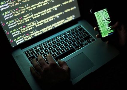 أمريكا تخترق هواتف العالم بمعاونة شركة باراجون الإسرائيلية