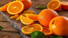 هذه الفوائد السحرية تدفعك لتناول البرتقال