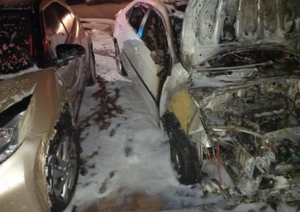 مجهلون يقومون  بإحراق سيارة خصوصية بحيفا