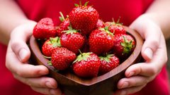أسرار لا تعرفها عن فوائد الفراولة “فاكهة الرشاقة”