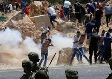 اصابات خلال مواجهات في قرية اوصرين