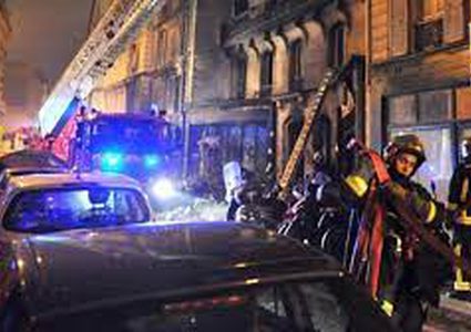 عشرة قتلى في حريق مبنى قرب مدينة ليون الفرنسية